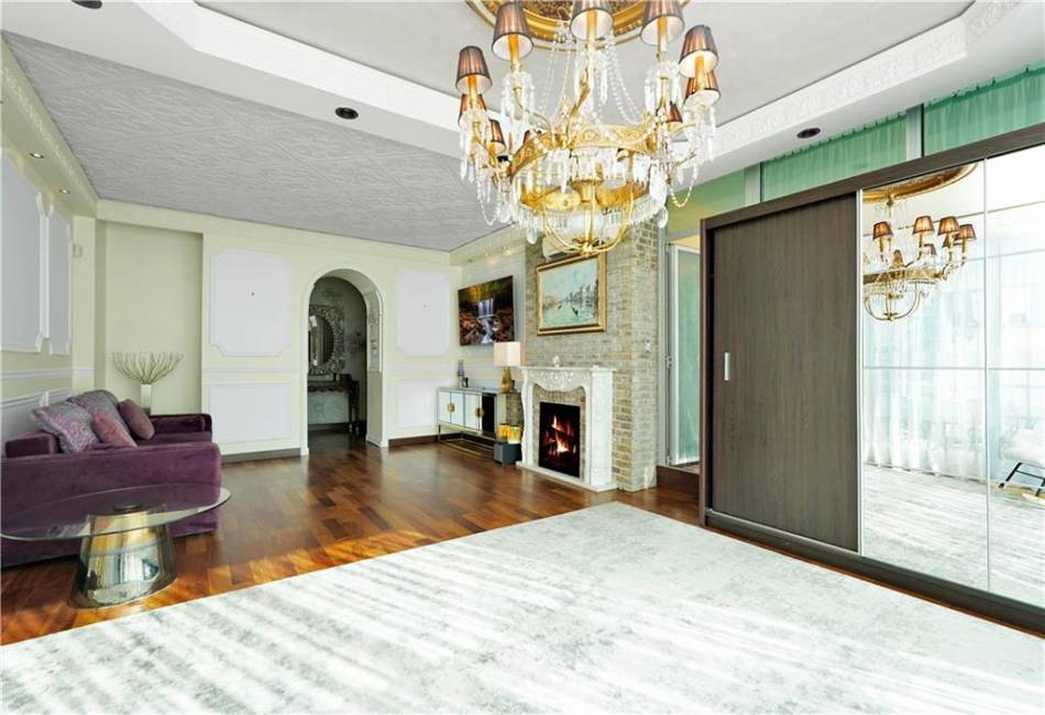 384 Neptune Avenue, Brooklyn, New York 11235, 4 Bedrooms Bedrooms, ,2 BathroomsBathrooms,Residential,For Sale,Neptune,489677