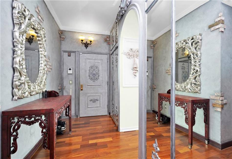 384 Neptune Avenue, Brooklyn, New York 11235, 4 Bedrooms Bedrooms, ,2 BathroomsBathrooms,Residential,For Sale,Neptune,489677