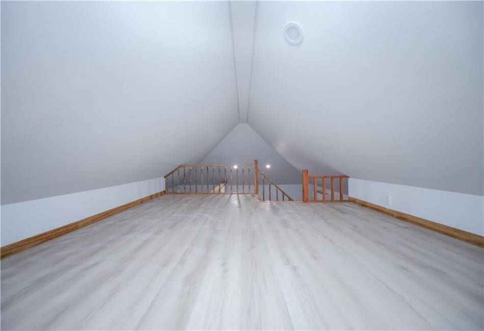 7 Lake Avenue, Brooklyn, New York 11235, 2 Bedrooms Bedrooms, ,1 BathroomBathrooms,Residential,For Sale,Lake,489678