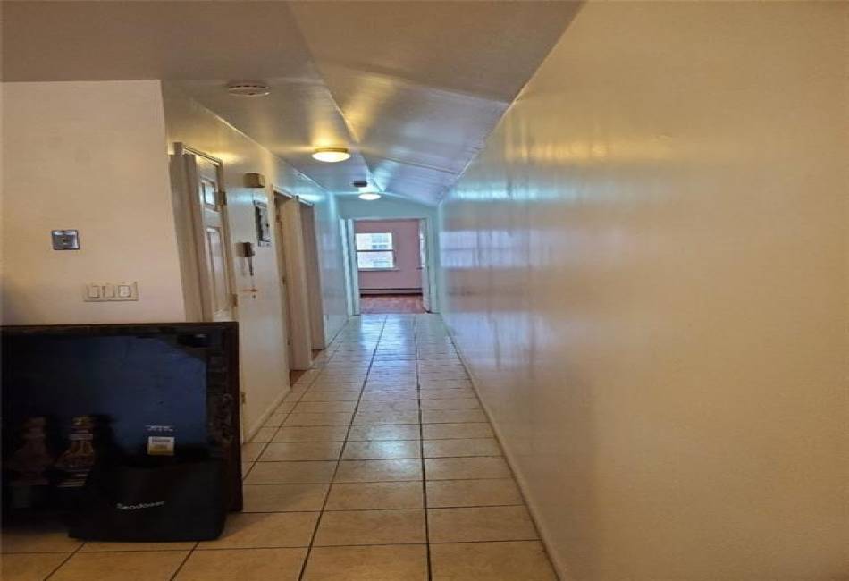 2105 123rd Street, Queens, New York 11356, 6 Bedrooms Bedrooms, ,5 BathroomsBathrooms,Residential,For Sale,123rd,489688