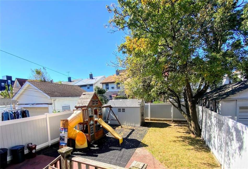 1768 5th Street, Brooklyn, New York 11223, 4 Bedrooms Bedrooms, ,3.5 BathroomsBathrooms,Residential,For Sale,5th,489695