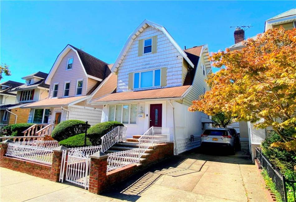 1768 5th Street, Brooklyn, New York 11223, 4 Bedrooms Bedrooms, ,3.5 BathroomsBathrooms,Residential,For Sale,5th,489695