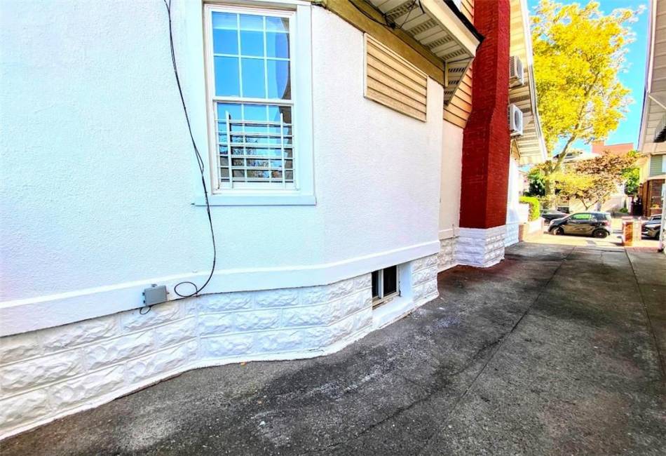 1768 5th Street, Brooklyn, New York 11223, 4 Bedrooms Bedrooms, ,3.5 BathroomsBathrooms,Residential,For Sale,5th,489695