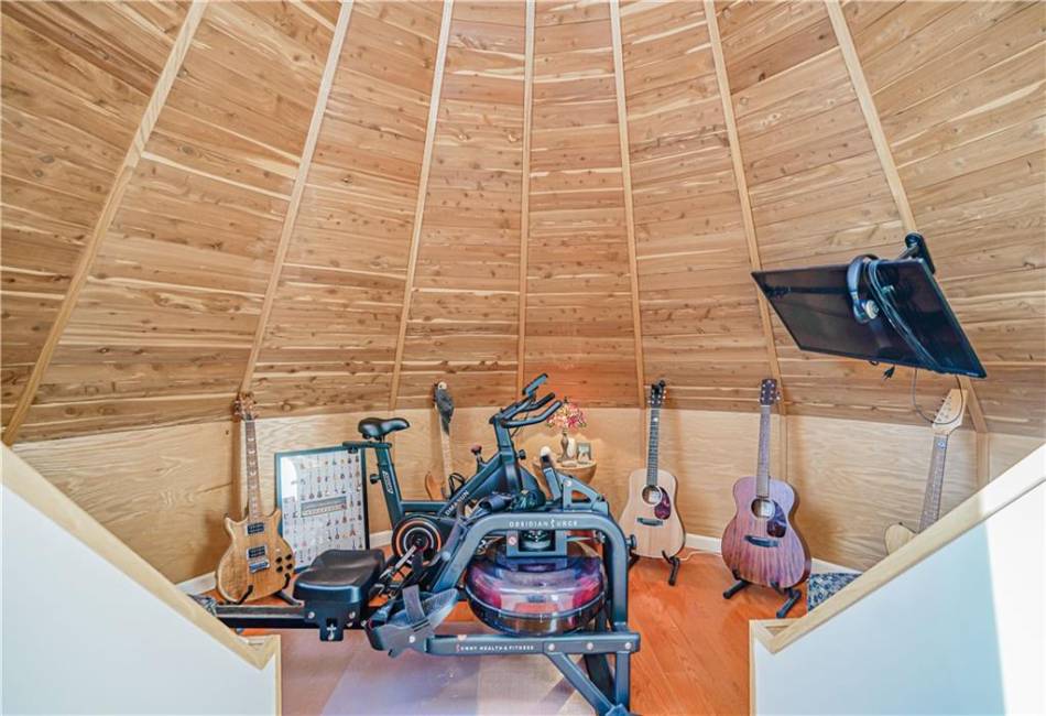 1265 86th Street, Brooklyn, New York 11228, 4 Bedrooms Bedrooms, ,5 BathroomsBathrooms,Residential,For Sale,86th,489413