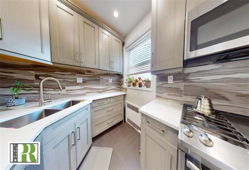 1620 Avenue I, Brooklyn, New York 11230, 2 Bedrooms Bedrooms, ,1 BathroomBathrooms,Residential,For Sale,Avenue I,489565
