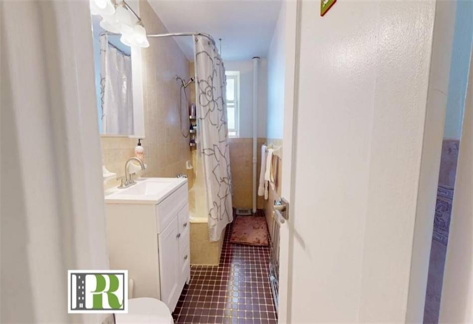 1620 Avenue I, Brooklyn, New York 11230, 2 Bedrooms Bedrooms, ,1 BathroomBathrooms,Residential,For Sale,Avenue I,489565