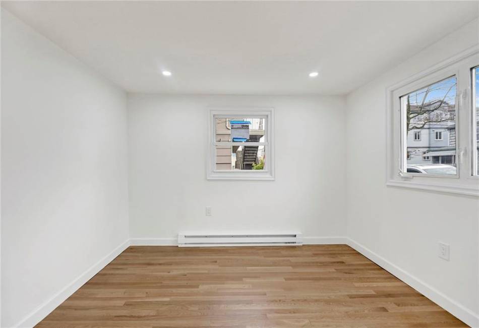 2823 Ford Street, Brooklyn, New York 11235, 3 Bedrooms Bedrooms, ,2 BathroomsBathrooms,Rental,For Sale,Ford,489580