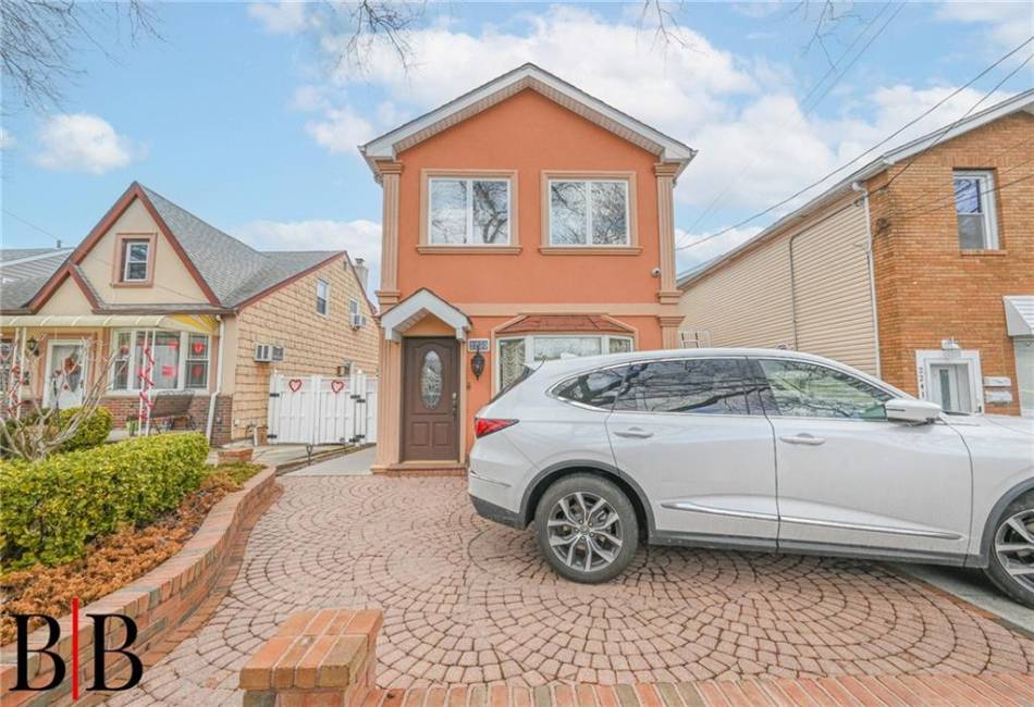 2239 71st Street, Brooklyn, New York 11234, 6 Bedrooms Bedrooms, ,3 BathroomsBathrooms,Residential,For Sale,71st,488791