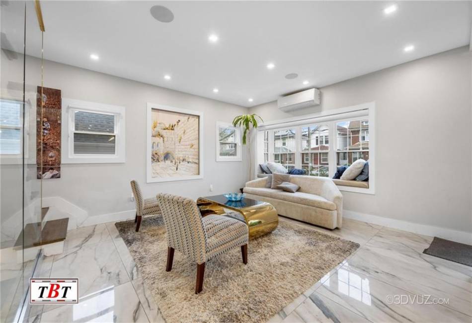1630 Kimball Street, Brooklyn, New York 11234, 6 Bedrooms Bedrooms, ,5 BathroomsBathrooms,Residential,For Sale,Kimball,489681
