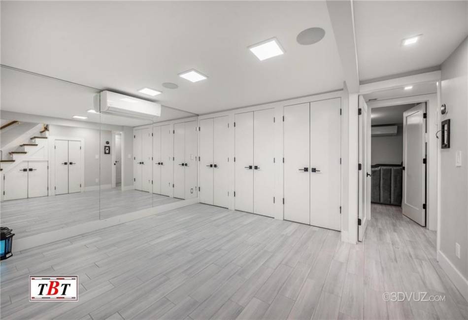 1630 Kimball Street, Brooklyn, New York 11234, 6 Bedrooms Bedrooms, ,5 BathroomsBathrooms,Residential,For Sale,Kimball,489681
