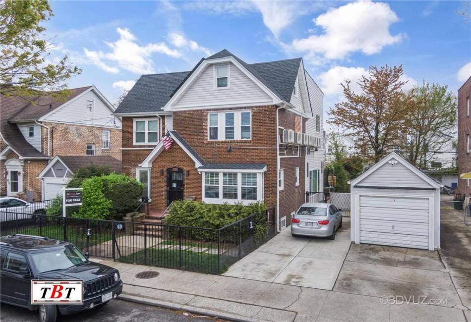 1630 Kimball Street, Brooklyn, New York 11234, 6 Bedrooms Bedrooms, ,5 BathroomsBathrooms,Residential,For Sale,Kimball,489681