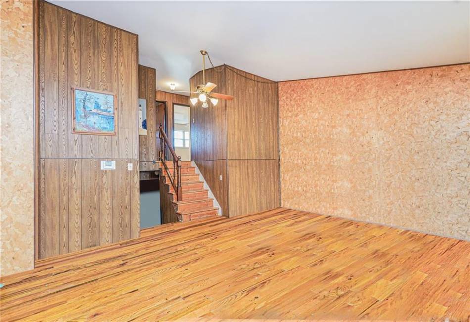 70 Lyon Place, Staten Island, New York 10314, 3 Bedrooms Bedrooms, ,2 BathroomsBathrooms,Residential,For Sale,Lyon,489707