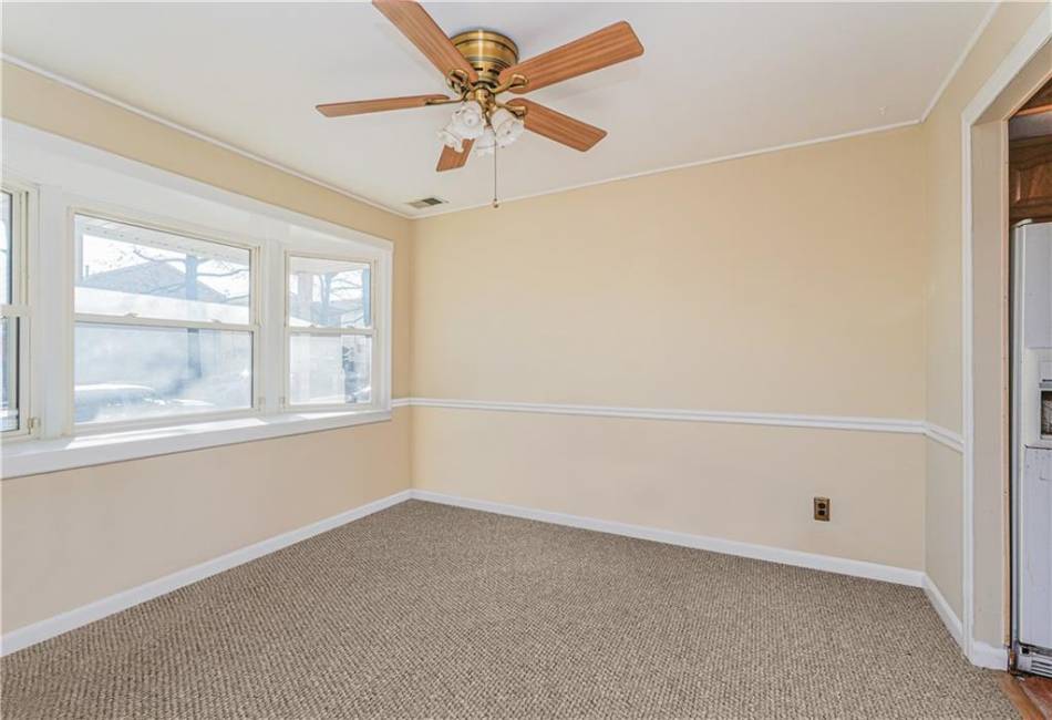 70 Lyon Place, Staten Island, New York 10314, 3 Bedrooms Bedrooms, ,2 BathroomsBathrooms,Residential,For Sale,Lyon,489707