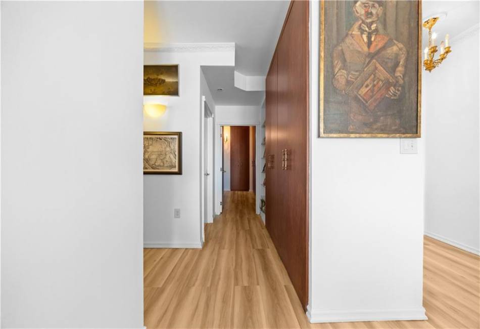 60 Oceana Drive, Brooklyn, New York 11235, 2 Bedrooms Bedrooms, ,2 BathroomsBathrooms,Residential,For Sale,Oceana,489708