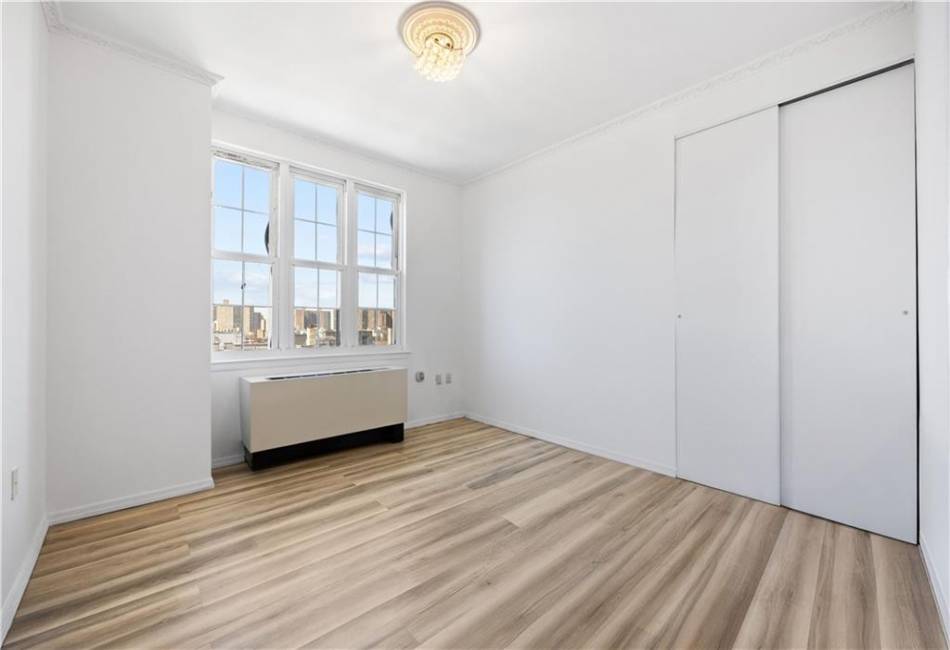 60 Oceana Drive, Brooklyn, New York 11235, 2 Bedrooms Bedrooms, ,2 BathroomsBathrooms,Residential,For Sale,Oceana,489708