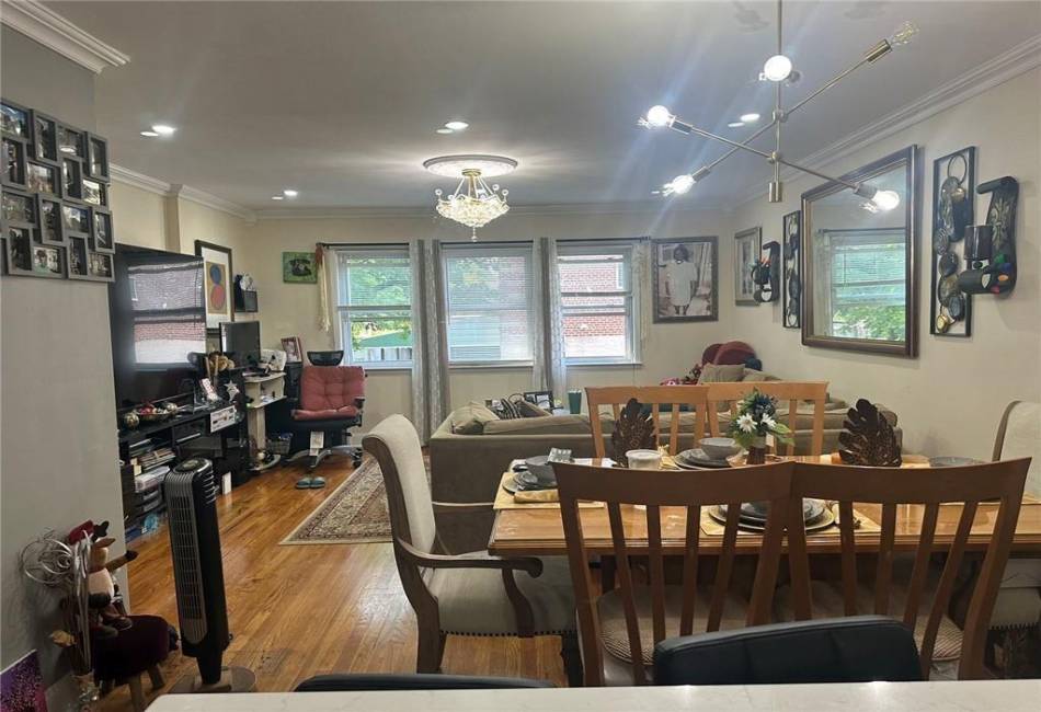 2195 Linden Boulevard, Brooklyn, New York 11207, 3 Bedrooms Bedrooms, ,3 BathroomsBathrooms,Residential,For Sale,Linden,489711