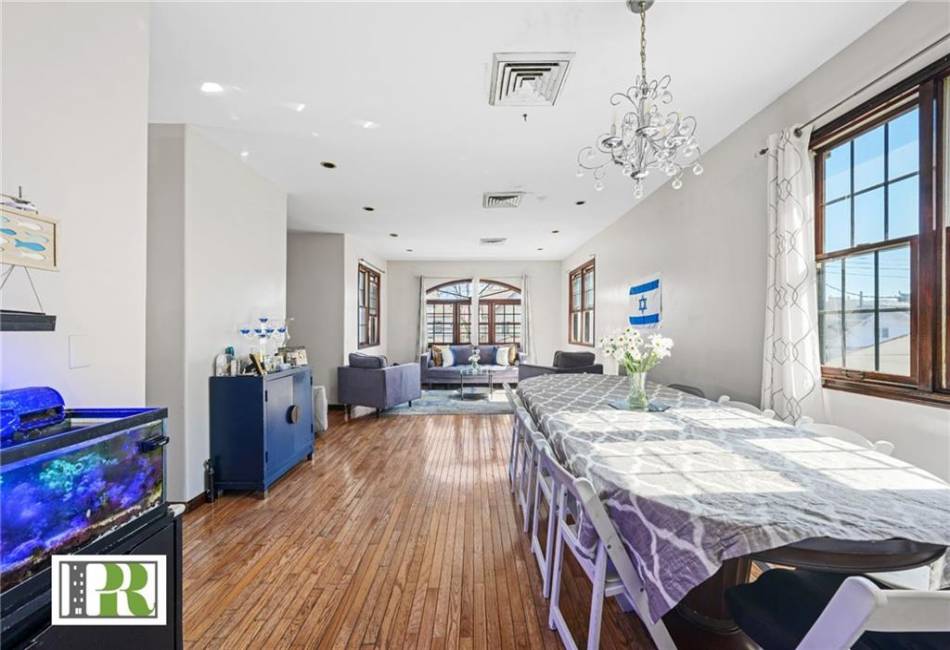 1874 27th Street, Brooklyn, New York 11229, 10 Bedrooms Bedrooms, ,6 BathroomsBathrooms,Residential,For Sale,27th,489450