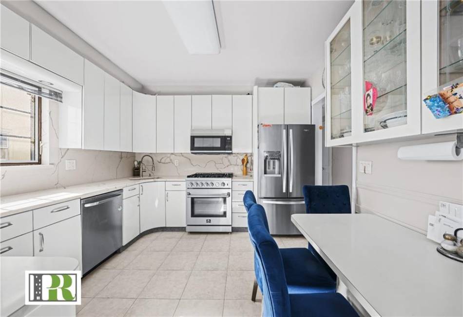 1874 27th Street, Brooklyn, New York 11229, 10 Bedrooms Bedrooms, ,6 BathroomsBathrooms,Residential,For Sale,27th,489450