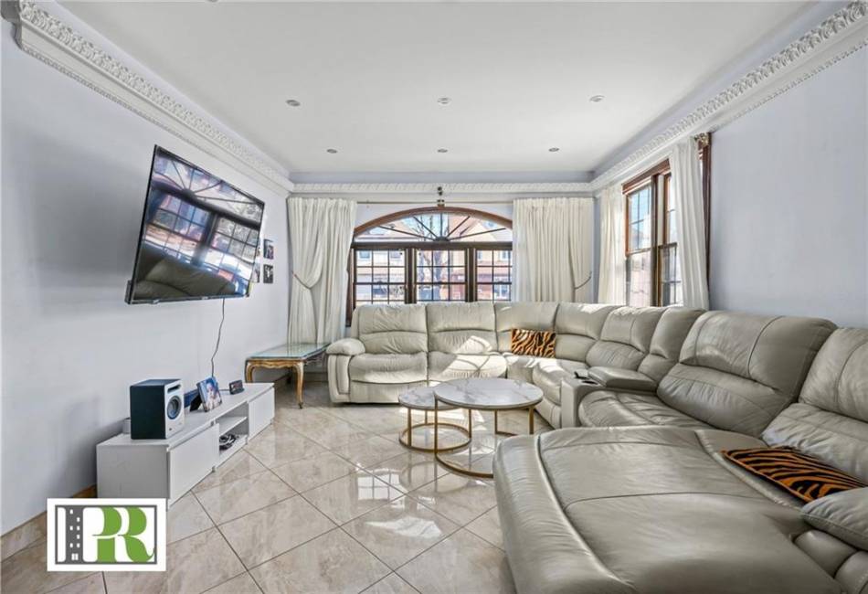 1874 27th Street, Brooklyn, New York 11229, 10 Bedrooms Bedrooms, ,6 BathroomsBathrooms,Residential,For Sale,27th,489450