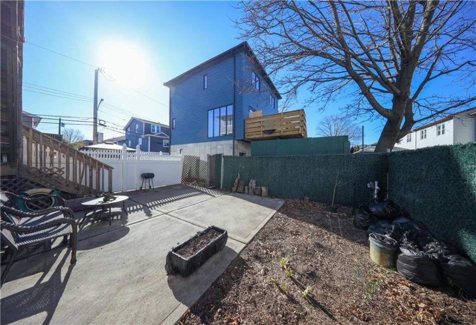 165 Cedar Grove Avenue, Staten Island, New York 10306, 3 Bedrooms Bedrooms, ,2 BathroomsBathrooms,Residential,For Sale,Cedar Grove,489699