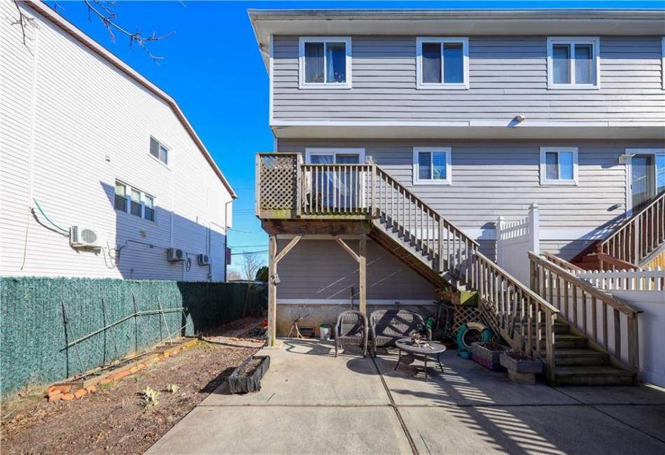 165 Cedar Grove Avenue, Staten Island, New York 10306, 3 Bedrooms Bedrooms, ,2 BathroomsBathrooms,Residential,For Sale,Cedar Grove,489699