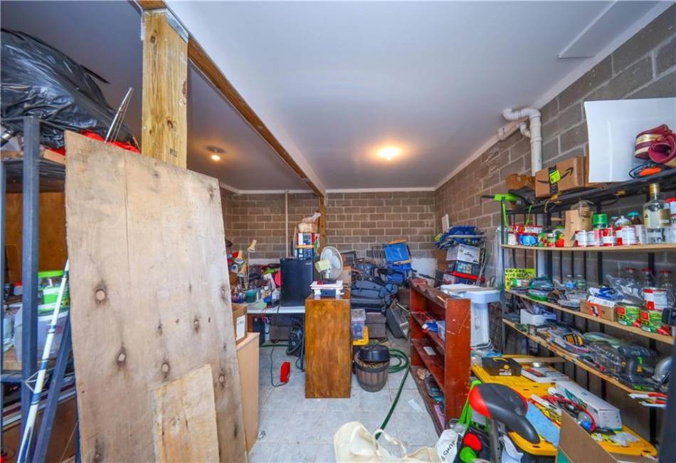 165 Cedar Grove Avenue, Staten Island, New York 10306, 3 Bedrooms Bedrooms, ,2 BathroomsBathrooms,Residential,For Sale,Cedar Grove,489699