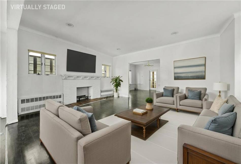 1006 East 22nd Street, Brooklyn, New York 11210, 4 Bedrooms Bedrooms, ,3.5 BathroomsBathrooms,Residential,For Sale,East 22nd,489718