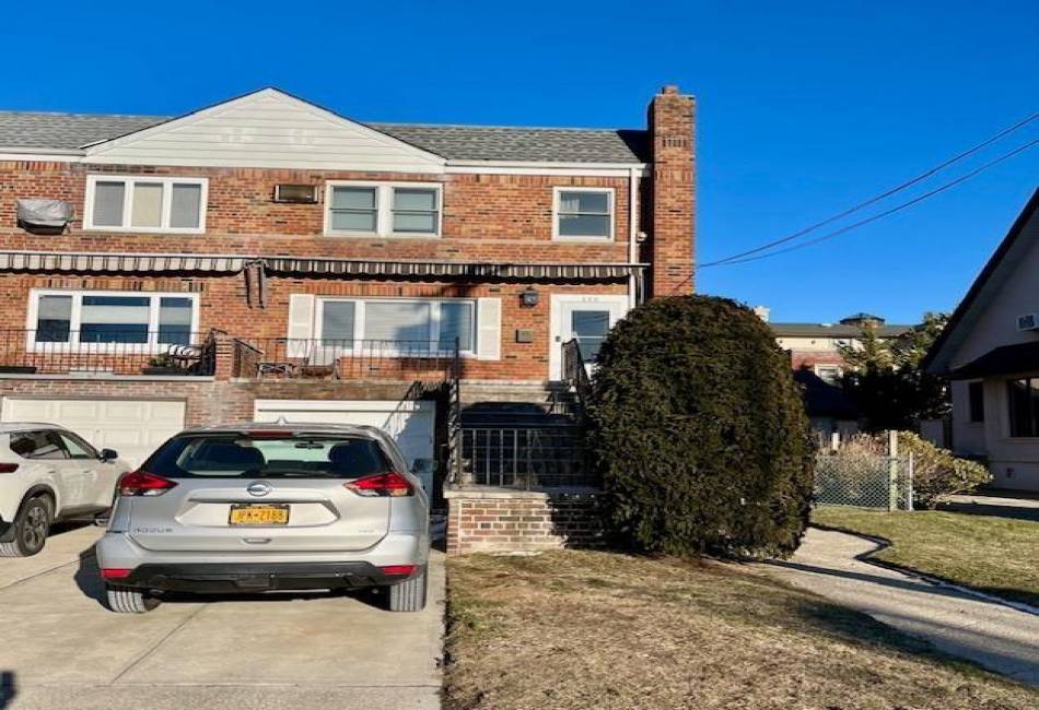 135 Jaffray Street, Brooklyn, New York 11235, ,Residential,For Sale,Jaffray,489720