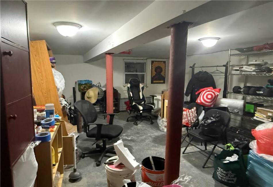 121 Lewis Avenue, Brooklyn, New York 11221, 11 Bedrooms Bedrooms, ,9 BathroomsBathrooms,Residential,For Sale,Lewis,489726