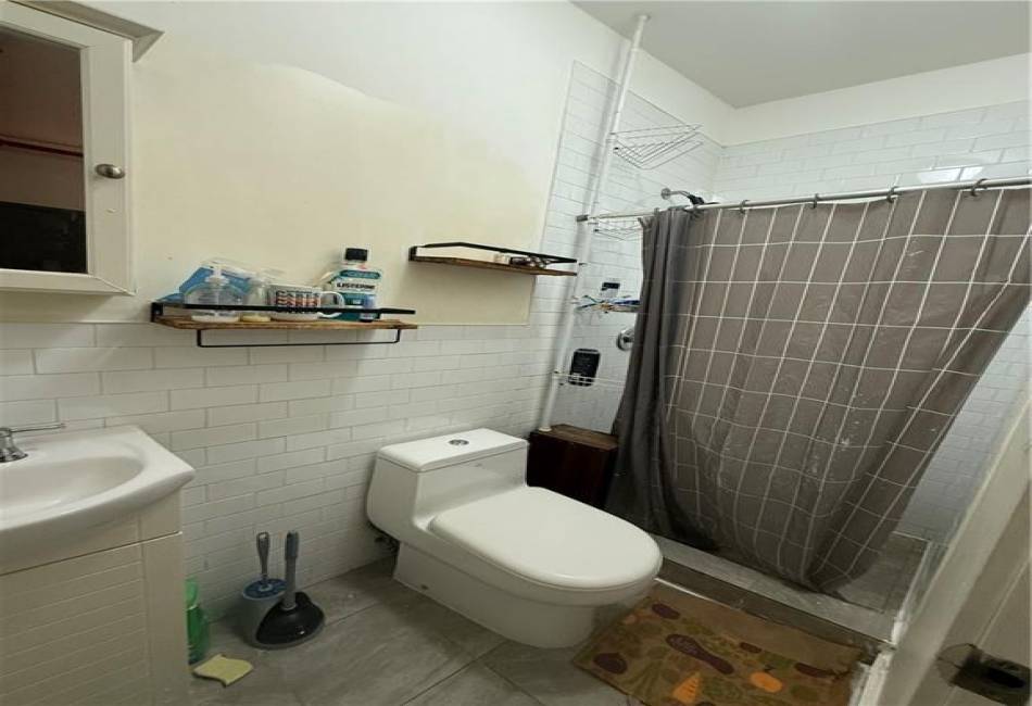 121 Lewis Avenue, Brooklyn, New York 11221, 11 Bedrooms Bedrooms, ,9 BathroomsBathrooms,Residential,For Sale,Lewis,489726