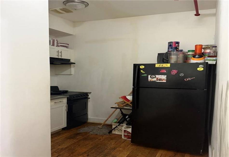 121 Lewis Avenue, Brooklyn, New York 11221, 11 Bedrooms Bedrooms, ,9 BathroomsBathrooms,Residential,For Sale,Lewis,489726