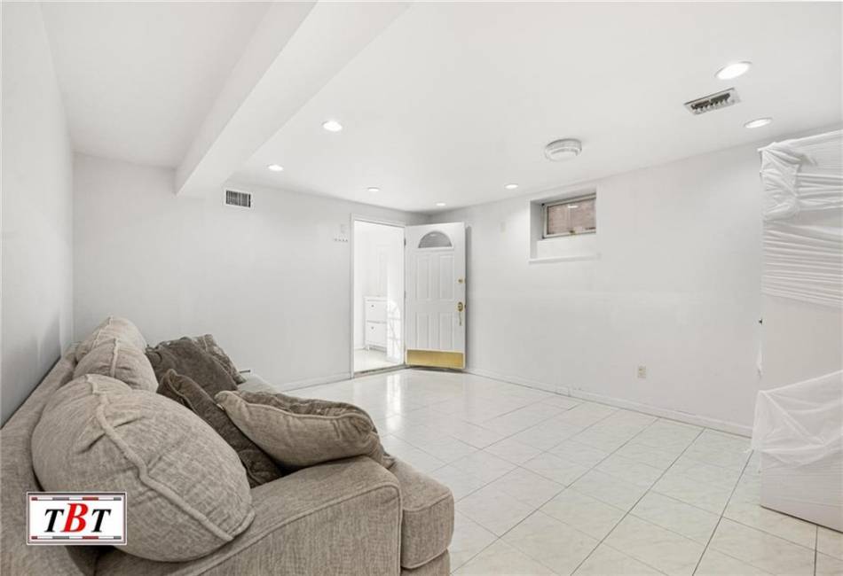 1503 22nd Street, Brooklyn, New York 11210, 5 Bedrooms Bedrooms, ,4 BathroomsBathrooms,Residential,For Sale,22nd,489656