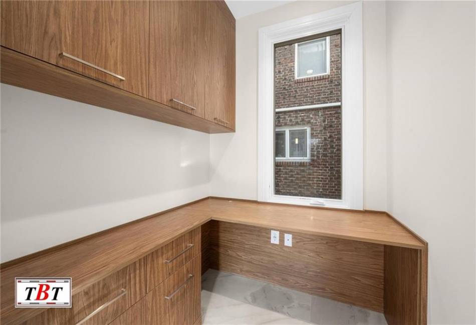 2601 Avenue P, Brooklyn, New York 11229, 5 Bedrooms Bedrooms, ,6 BathroomsBathrooms,Residential,For Sale,Avenue P,489657