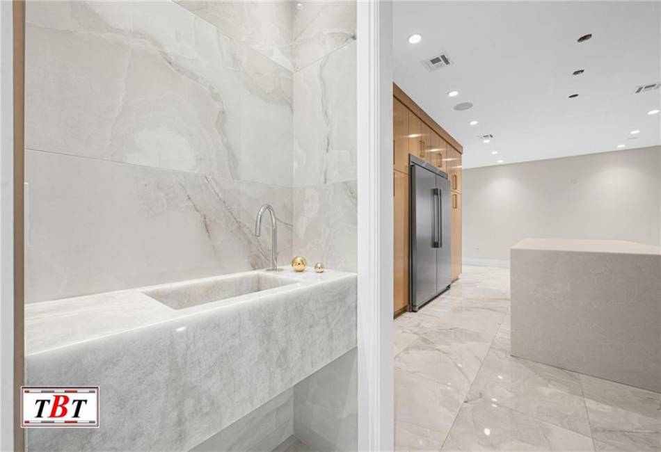 2601 Avenue P, Brooklyn, New York 11229, 5 Bedrooms Bedrooms, ,6 BathroomsBathrooms,Residential,For Sale,Avenue P,489657