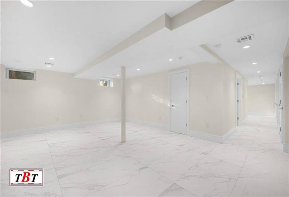 2601 Avenue P, Brooklyn, New York 11229, 5 Bedrooms Bedrooms, ,6 BathroomsBathrooms,Residential,For Sale,Avenue P,489657