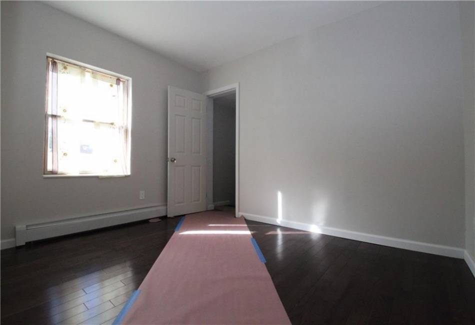 2525 Harway Avenue, Brooklyn, New York 11214, 2 Bedrooms Bedrooms, ,1 BathroomBathrooms,Residential,For Sale,Harway,489736