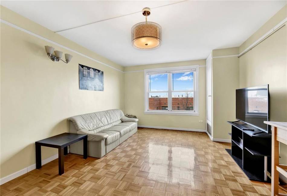 170 72nd Street, Brooklyn, New York 11209, 2 Bedrooms Bedrooms, ,1 BathroomBathrooms,Residential,For Sale,72nd,489702