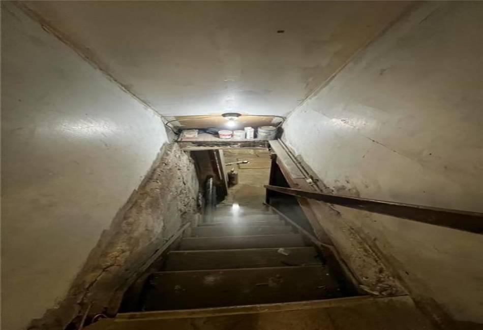 176 Avenue U, Brooklyn, New York 11223, ,Rental,For Sale,Avenue U,489709