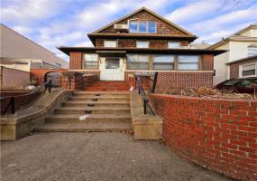 1433 BayRidge Parkway, Brooklyn, New York 11228, 6 Bedrooms Bedrooms, ,3 BathroomsBathrooms,Residential,For Sale,BayRidge,489747