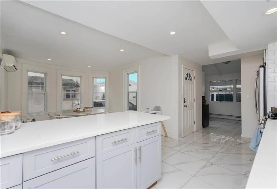 1756 23rd Street, Brooklyn, New York 11229, 5 Bedrooms Bedrooms, ,3 BathroomsBathrooms,Residential,For Sale,23rd,489554