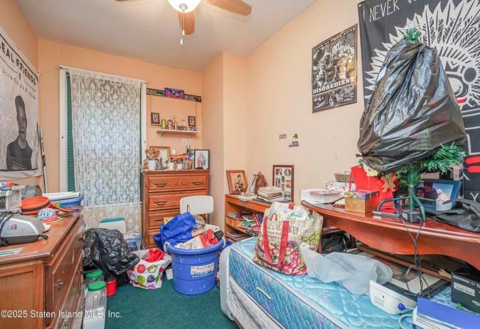 31 Seeley Street, Brooklyn, New York 11218, 7 Bedrooms Bedrooms, ,3 BathroomsBathrooms,Residential,For Sale,Seeley,489737