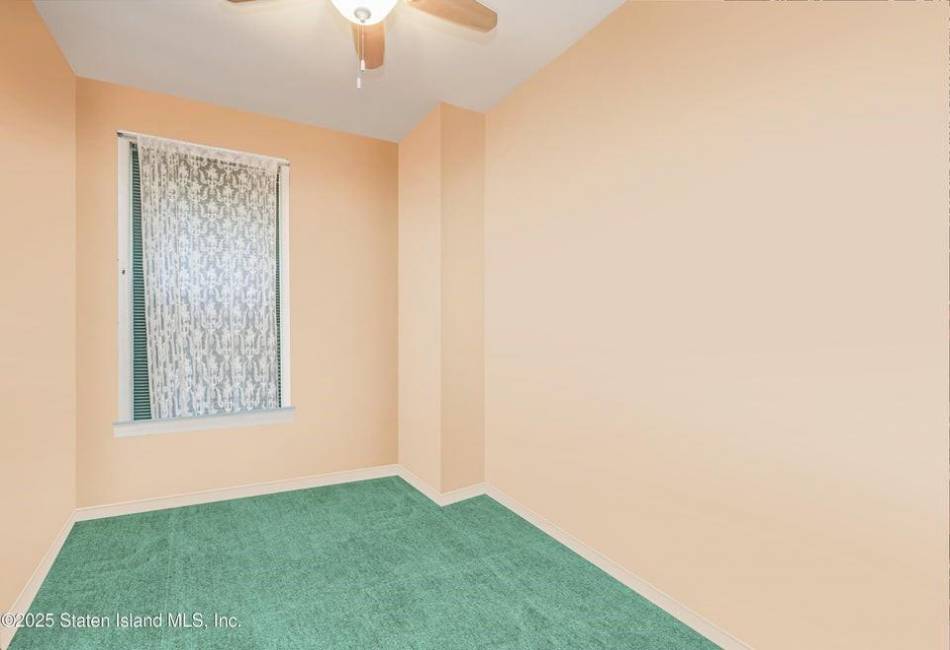 31 Seeley Street, Brooklyn, New York 11218, 7 Bedrooms Bedrooms, ,3 BathroomsBathrooms,Residential,For Sale,Seeley,489737