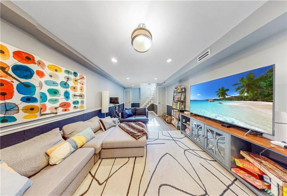 1615 Bergen Street, Brooklyn, New York 11213, 3 Bedrooms Bedrooms, ,2 BathroomsBathrooms,Residential,For Sale,Bergen,489763