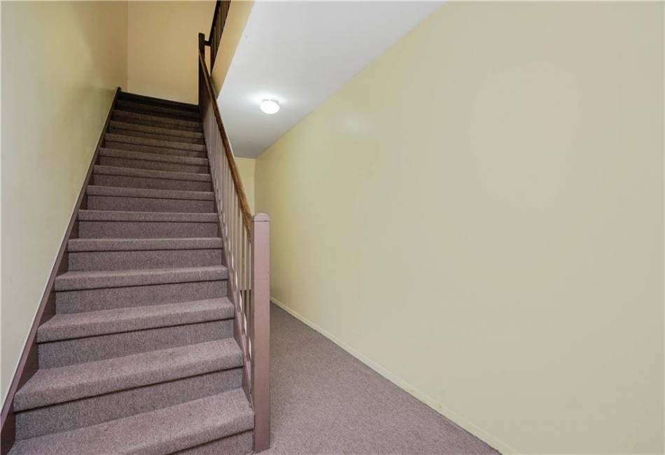 9729 4th Avenue, Brooklyn, New York 11209, 1 Bedroom Bedrooms, ,1 BathroomBathrooms,Residential,For Sale,4th,489700