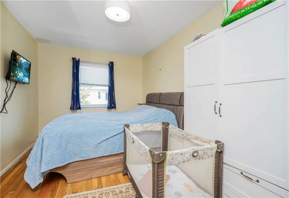 9729 4th Avenue, Brooklyn, New York 11209, 1 Bedroom Bedrooms, ,1 BathroomBathrooms,Residential,For Sale,4th,489700
