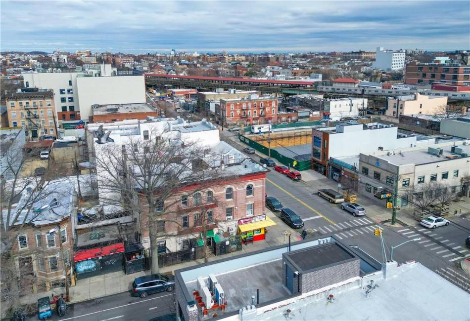 6324 14th Avenue, Brooklyn, New York 11219, ,Mixed Use,For Sale,14th,489775