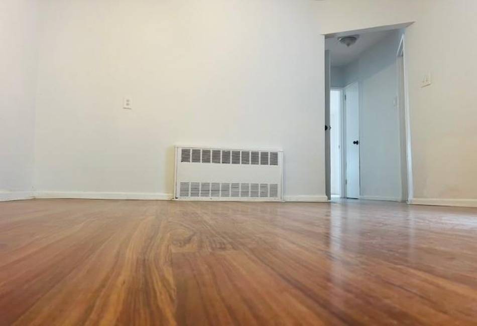 7005 15th Avenue, Brooklyn, New York 11228, 4 Bedrooms Bedrooms, ,1 BathroomBathrooms,Rental,For Sale,15th,489785