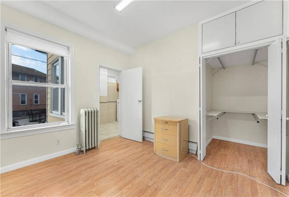 200 Brighton 10th Street, Brooklyn, New York 11235, 4 Bedrooms Bedrooms, ,3 BathroomsBathrooms,Residential,For Sale,Brighton 10th,489797