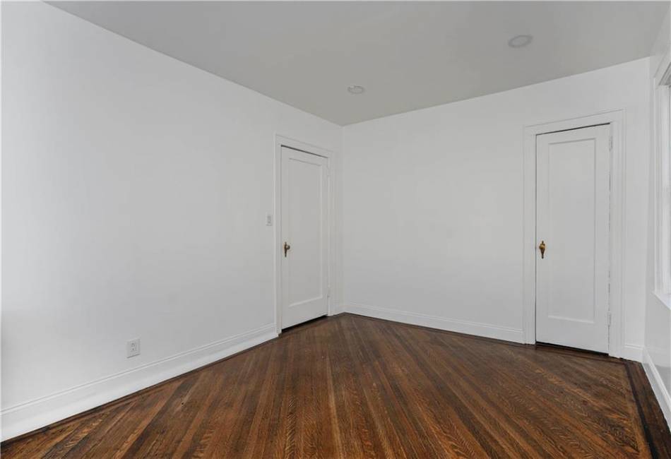 1963 27th Street, Brooklyn, New York 11229, 4 Bedrooms Bedrooms, ,3 BathroomsBathrooms,Residential,For Sale,27th,489800