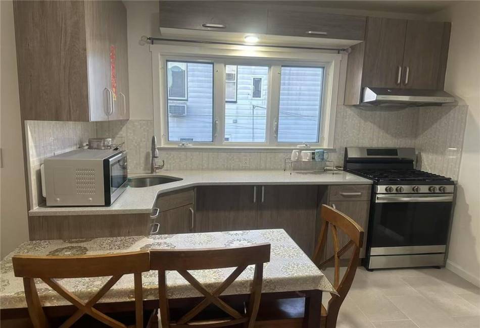 295 Clifton Street, Staten Island, New York 10305, 4 Bedrooms Bedrooms, ,2 BathroomsBathrooms,Residential,For Sale,Clifton,489787